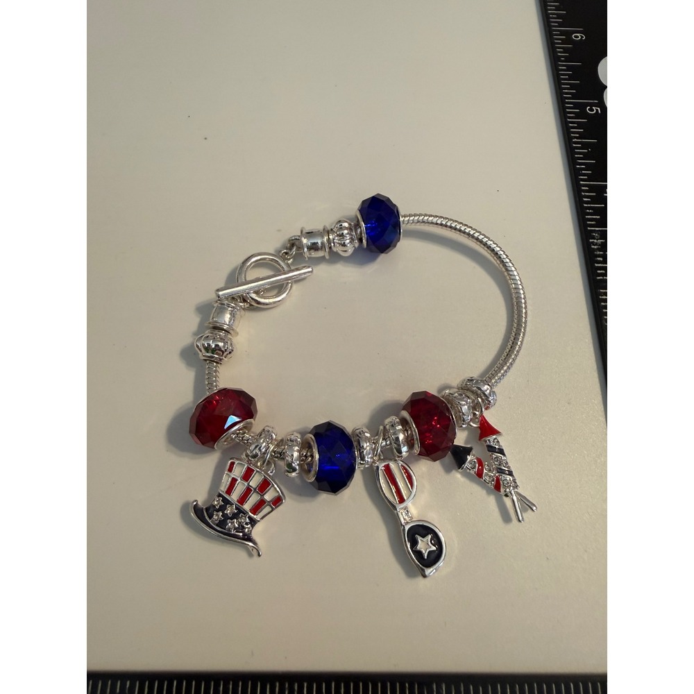 Patriotic USA Charm Bracelet Red White Blue 4th of July‎ Uncle Sam Firecracker